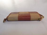 ストラップ付きラウンドファスナー長財布 パッチワーク J 189