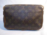 LOUIS VUITTON モノグラム ショルダーバック 300