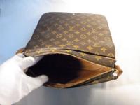 LOUIS VUITTON モノグラム ショルダーバック 318