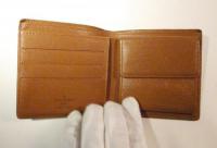 LOUIS VUITTON モノグラム 二つ折り財布 040