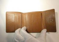 LOUIS VUITTON モノグラム 二つ折り財布 031