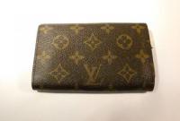 LOUIS VUITTON モノグラム 二つ折り財布 023