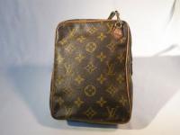 LOUIS VUITTON モノグラム ショルダーバック 314