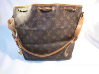 LOUIS VUITTON モノグラム ショルダーバック 102