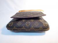 LOUIS VUITTON モノグラム ショルダーバック 090