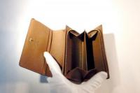 LOUIS VUITTON モノグラム 二つ折り財布 013